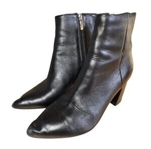 Womens Steve Madden Nadalie Black Leather Bootie Size 7.5 Side Zip Ankle Boots